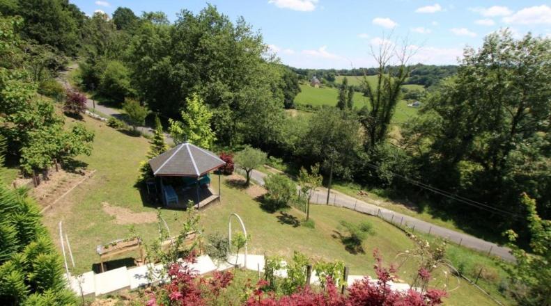 Les Gites De La Maison Bleue D'Estialescq Exteriér fotografie