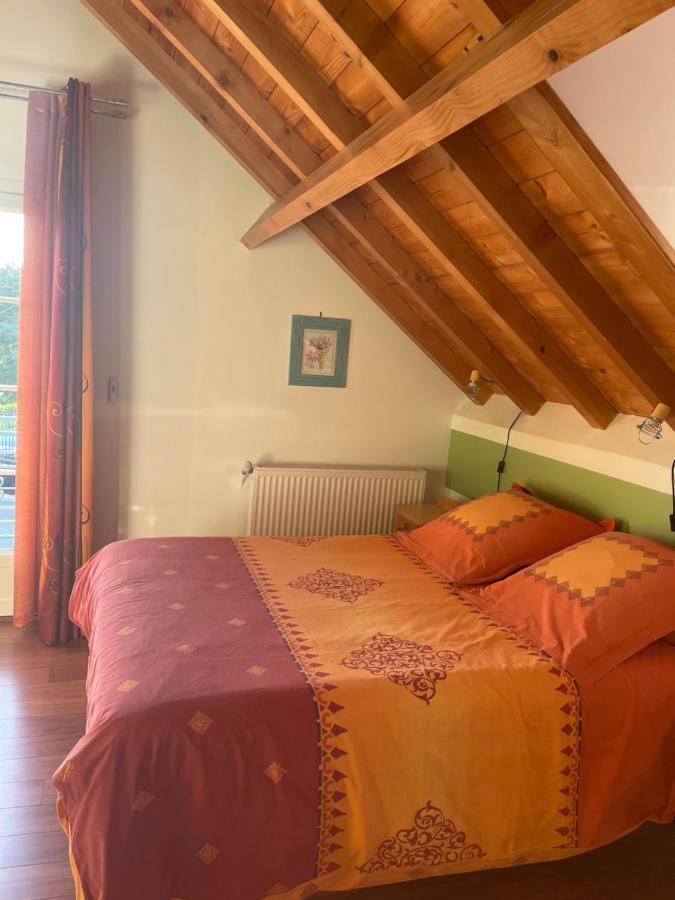 Les Gites De La Maison Bleue D'Estialescq Exteriér fotografie