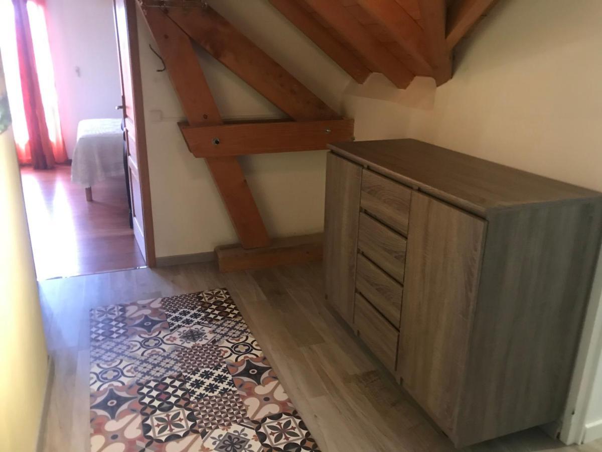 Les Gites De La Maison Bleue D'Estialescq Exteriér fotografie